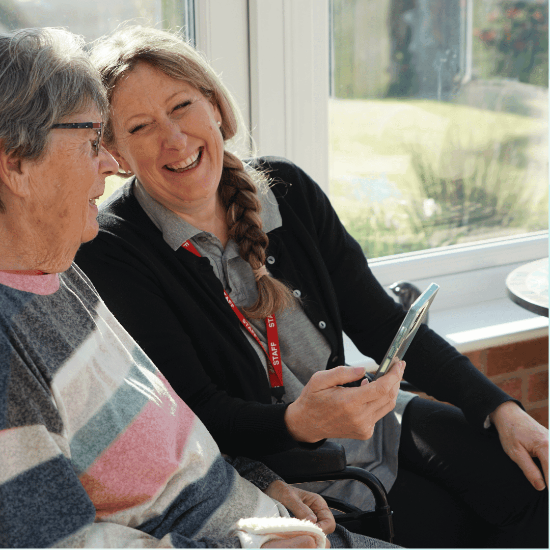 Why carers and agencies love CareLineLive 1